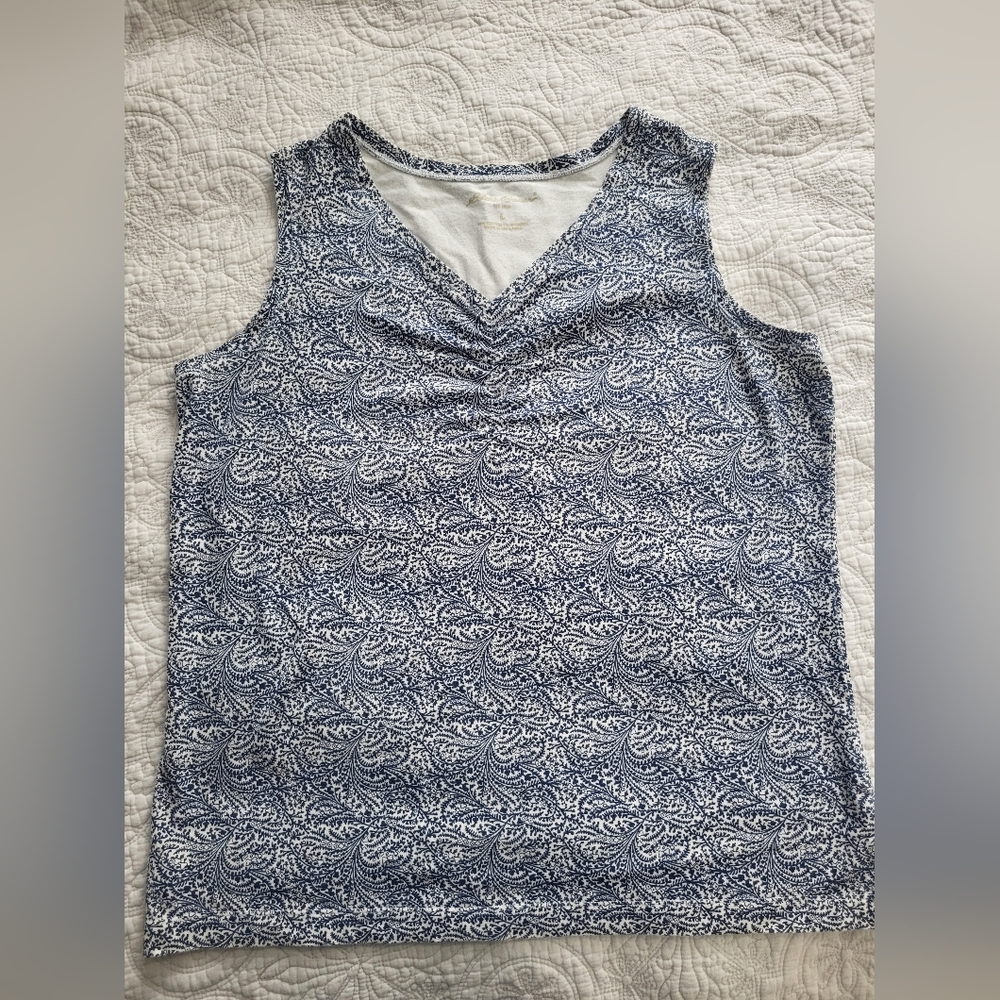Eddie Bauer Navy and White Patterned Tank Top, Size L